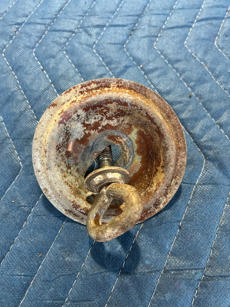 1983-1985 Porsche 944 Emergency Spare Tire Hold Down Screw Retainer OEM #2473EM