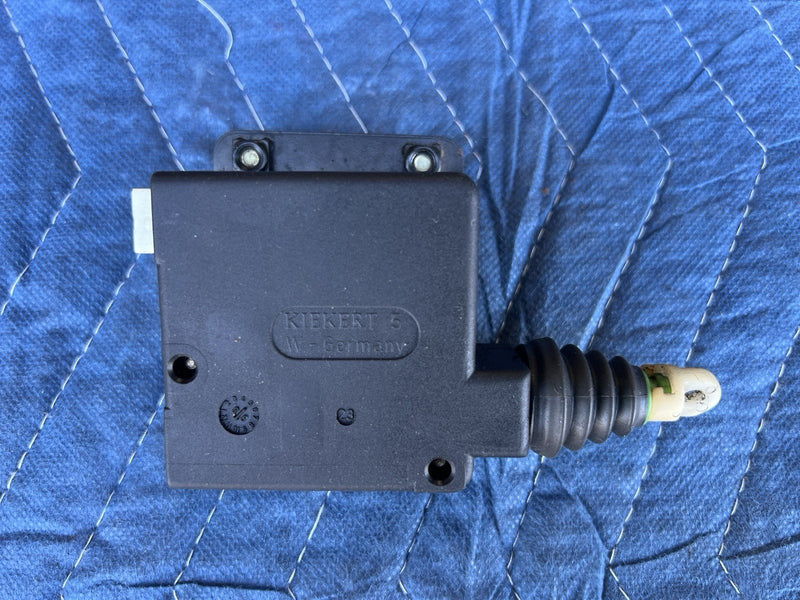 1998-2003 Jaguar XJR XJ8 Trunk Deck Lid Lock Actuator GNC3535AA OEM #4580E