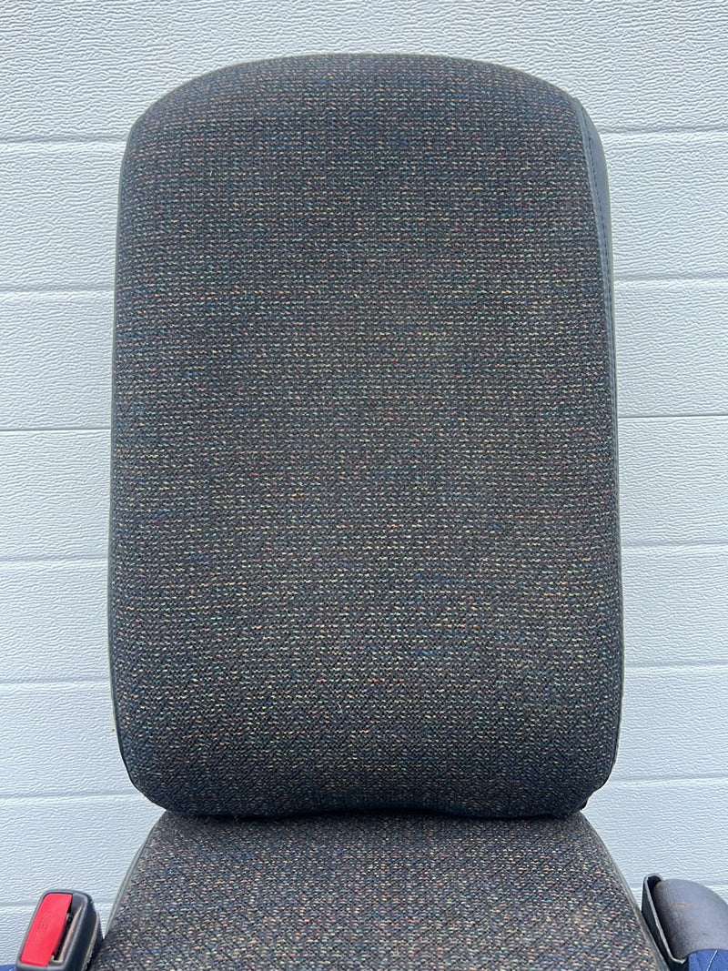 Chevrolet Silverado - Front Seat