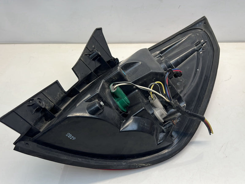 2012 Chevrolet Captiva Sport - Tail Light Pair PN: 4157NAK