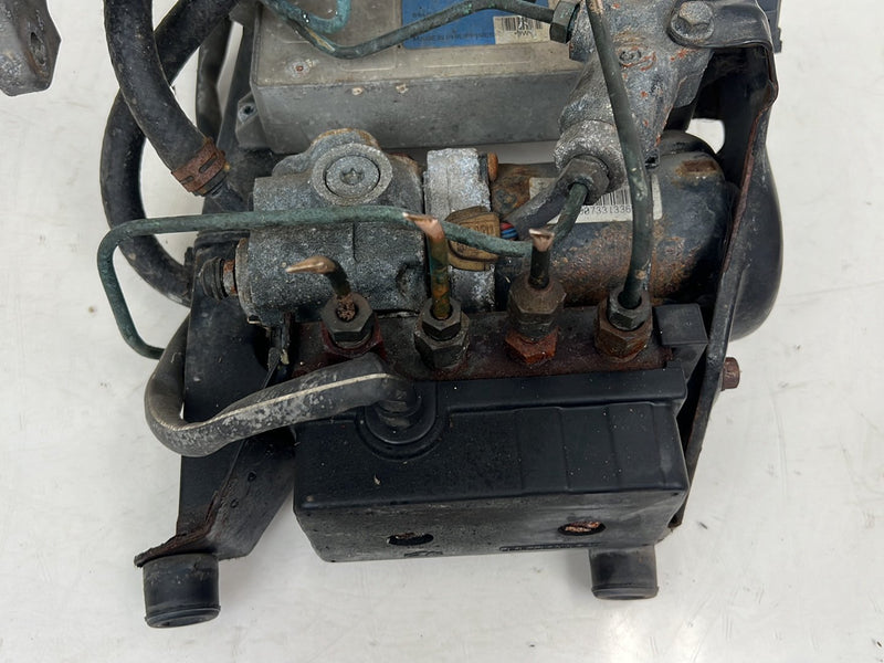 1993-1997 Volvo 850 ABS Block & Module, Master Cyl, Reservoir Assembly OEM