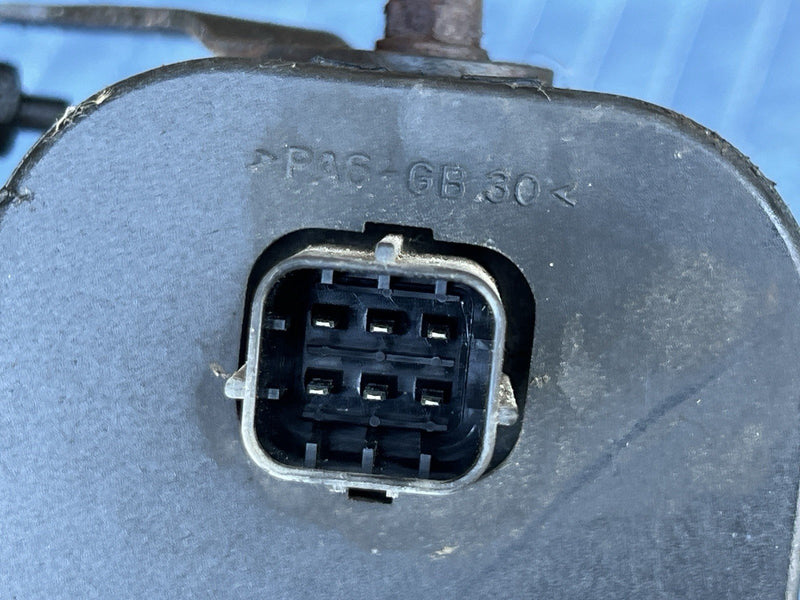 1998-2003 Jaguar XJR XJ8 X308 Alarm Sounder Security Siren LNC2620BB OEM #4689E
