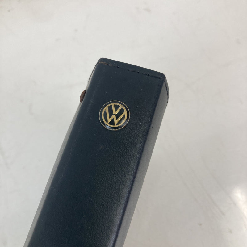 2001-2005 Volkswagen Passat Owners Manual Book OEM #5526M