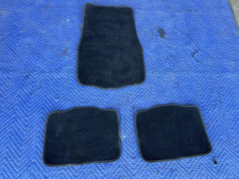 1998-2003 Jaguar XJR XJ8 X308 Black Carpet Floor Mats Passenger & Rear OE #4680E