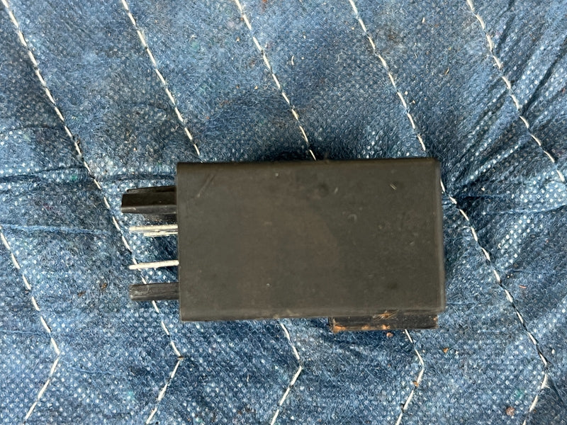 1986-1993 Volvo 240 244 245 Fuel Pump Relay OEM #4426EM