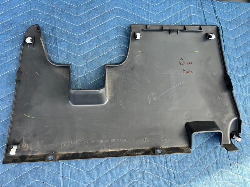 2010-2013 Suzuki SX4 Hatchback Driver Left Knee Bolster Kick Panel Trim #1268CN