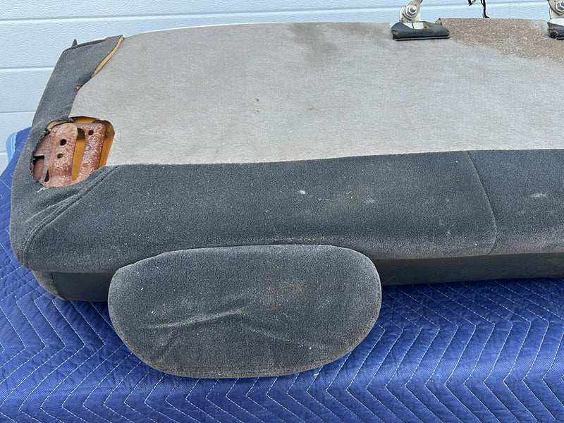 1999-2006 Chevrolet Silverado GMC Ext Cab Rear Bench Seat Gray Cloth OEM #5495EM