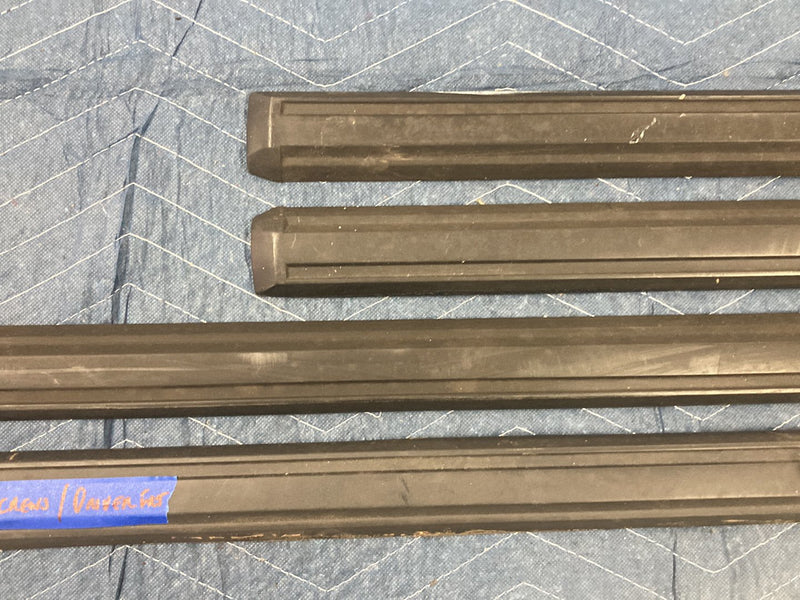 1992-1995 Volvo 940 945 740 Door Belt Line Trim Molding Set of 4 OEM #6412EM