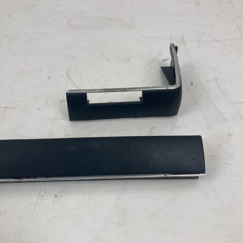 1981-1985 Volvo 240 245 Dash Vent Trim 1202251 OEM