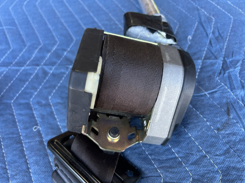 1998-2003 Jaguar XJR XJ8 Driver Front Seat Belt Retractor Left OEM #4626E