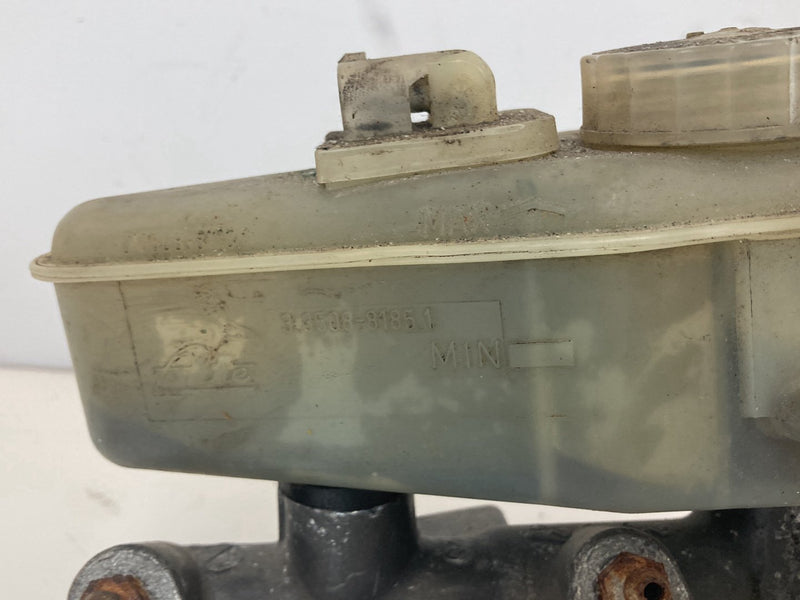 1992 Volvo 940 944 - Brake Booster Master Cylinder PN: 3530354