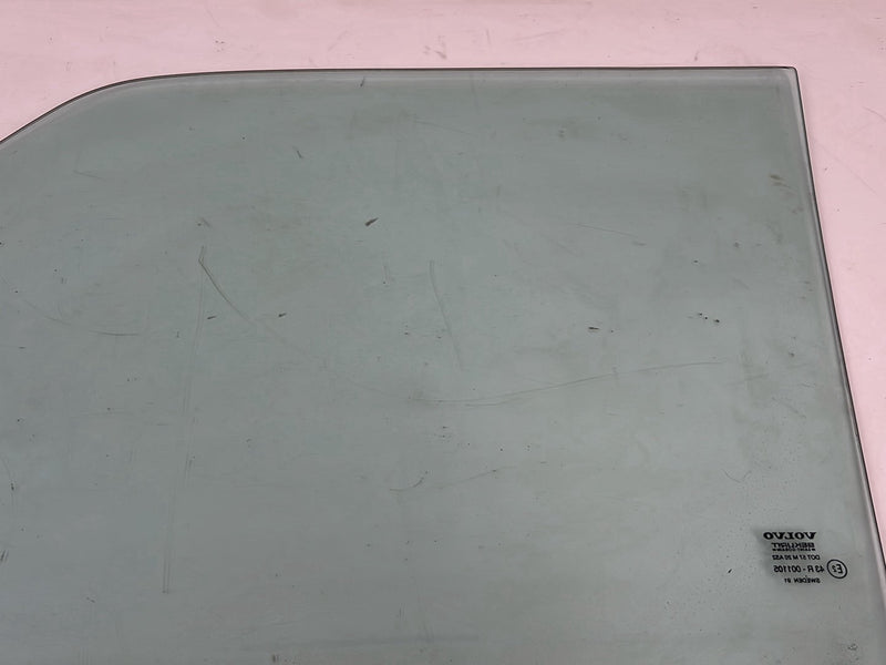 1986-1993 Volvo 240 244 Front Passenger Right Window Glass 43R-001105 OEM #5581EM