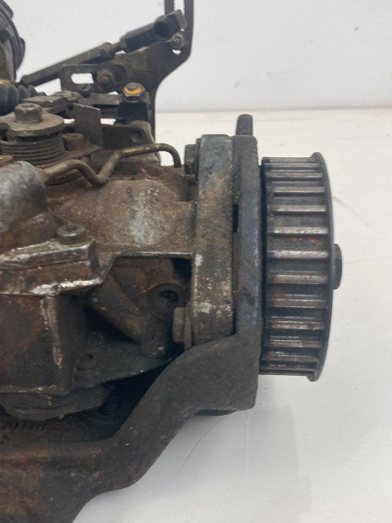 1980 Volvo 244 - Injector Pump PN: 0460406033 146 072130107