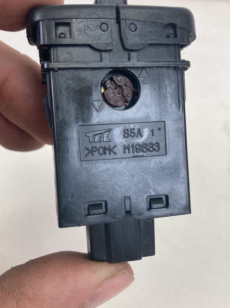 2002-2004 Honda CR-V RD2 Sunroof Switch Button 1M19834 M196833 OEM #5083M