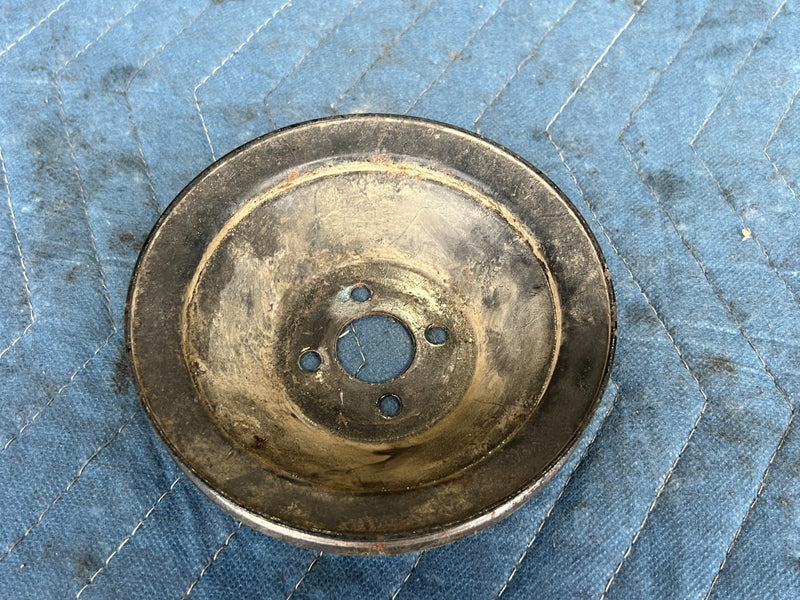 1985-1988 Suzuki Samurai SJ413 Water Pump V Belt Pulley OEM #2321CN