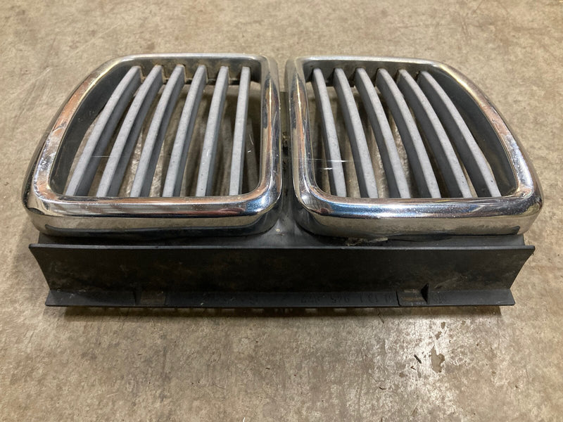 1982-1994 BMW 325ix Front Grille Surround Trim Chrome OEM #39M
