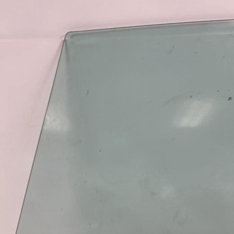 1986-1993 Volvo 240 244 Window Glass Passenger Rear 43R-001105 89 OEM #4878M