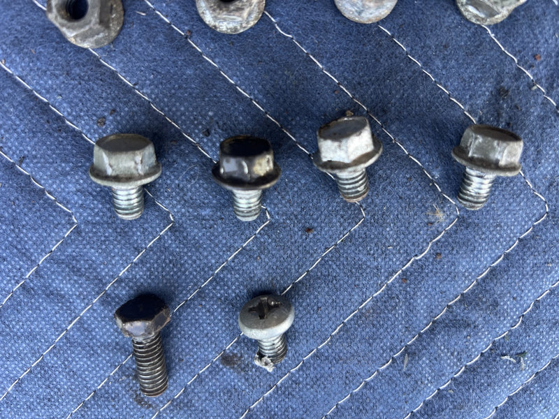 1973 Volvo 140 142 - Hardware