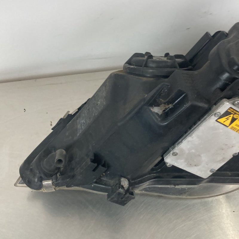 2003-2007 BMW 545i E60 Xenon Headlight Set 158723 159331 6934836 OEM #4909M