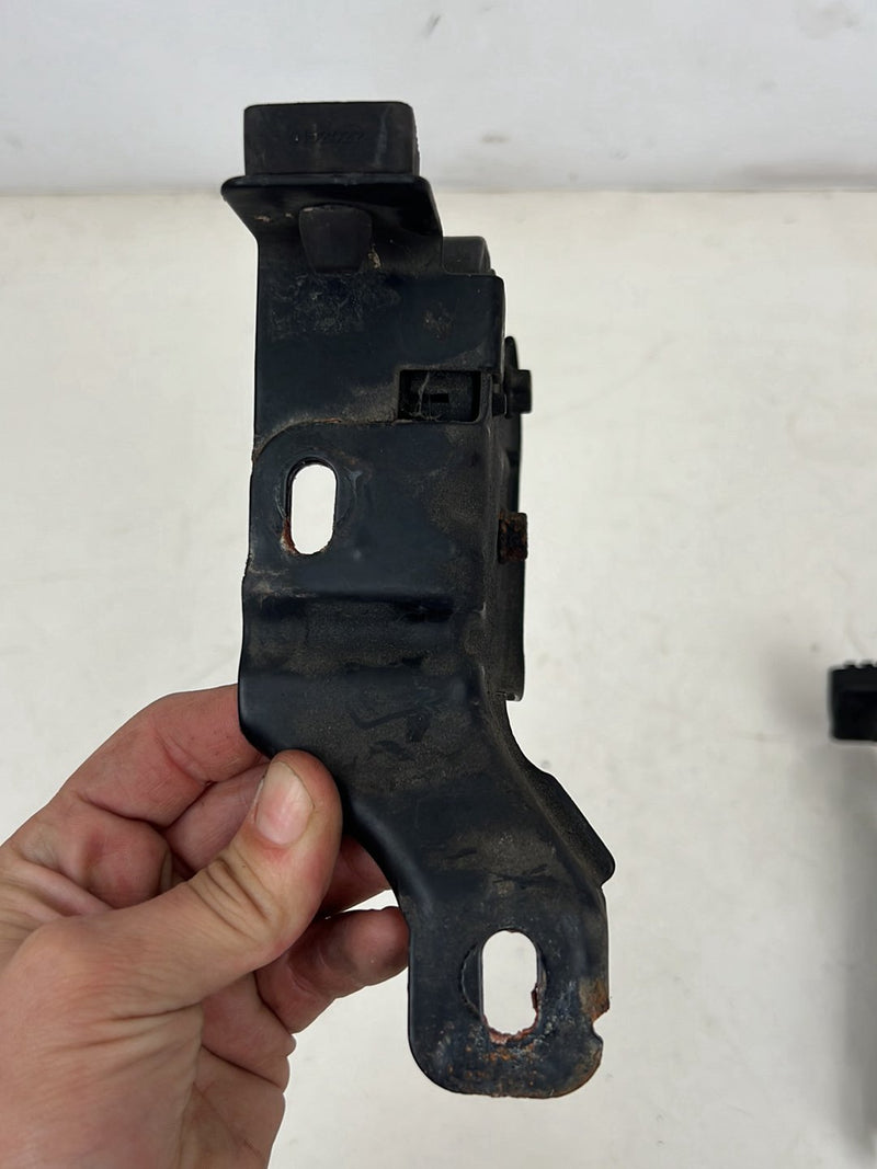 1993-1997 Volvo 850 Front Left & Right Engine Bonnet Hood Latch Pair OEM