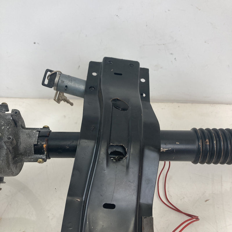 1981-1985 Volvo 240 245 Steering Column Wheel Assembly 303-A OEM