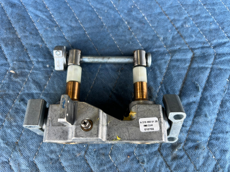 1996-2003 Mercedes W210 E320 Steering Column Mounting Bolt Hardware OEM #4699EM