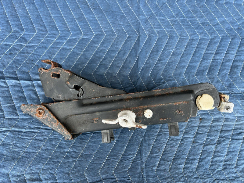 1993-1997 Volvo 850 850R Emergency Jack & Tool Kit Spare Tire Change OEM #4449E