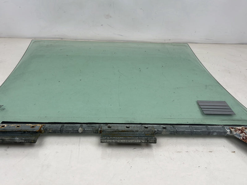 1990-1992 Volvo 740 745 940 Wagon Rear Driver Left Window Glass OEM #5960EM