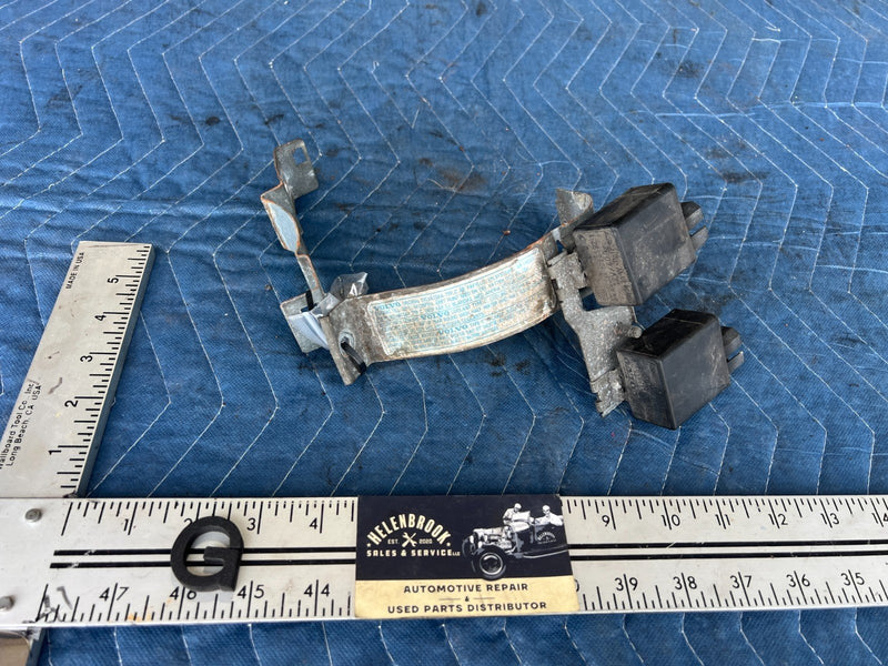 1989-1995 Volvo 740 940 Sedan Fuel Pump Radio Suppression Relay OEM #3704EM