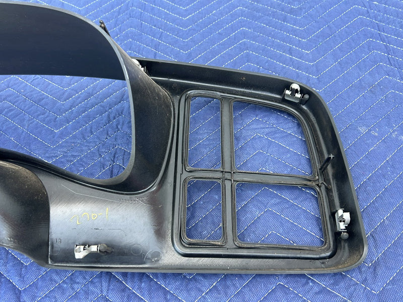 Chevrolet Silverado - Gauge Cluster Trim PN: 15178706