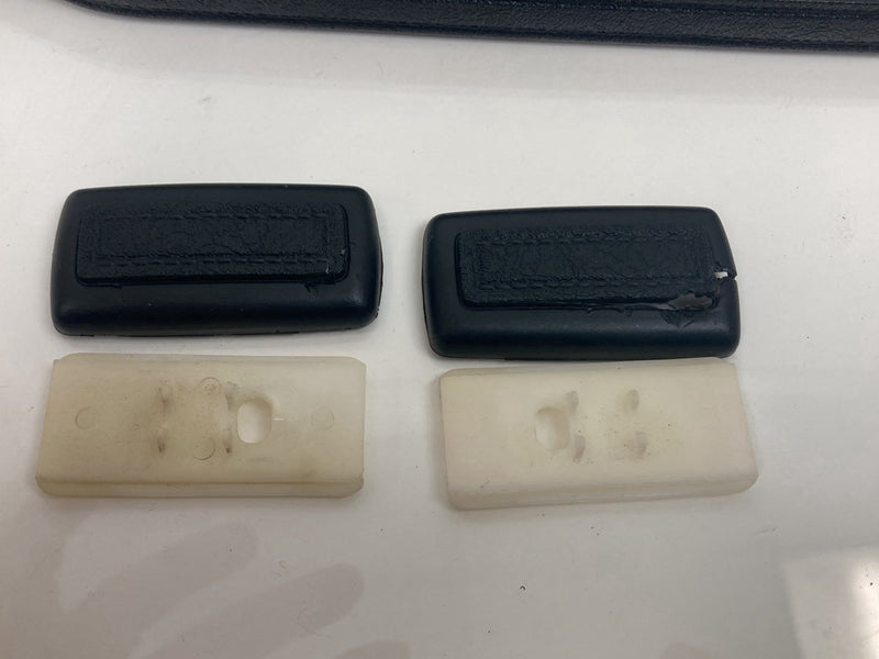 1992 Volvo 940 944 - Grab Handle Set PN: 3527604