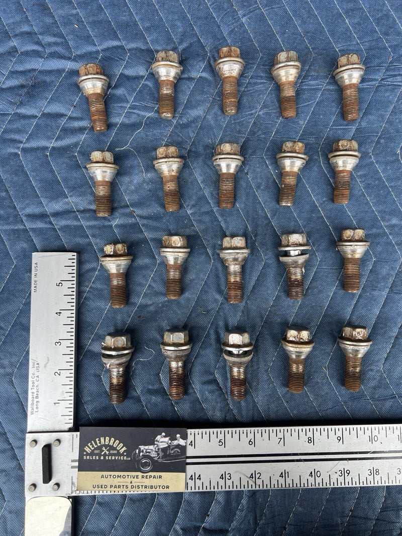 2008-2013 Volvo XC70 S80 XC90 Lug Bolt Set Of 20 2 Piece OEM #4170E