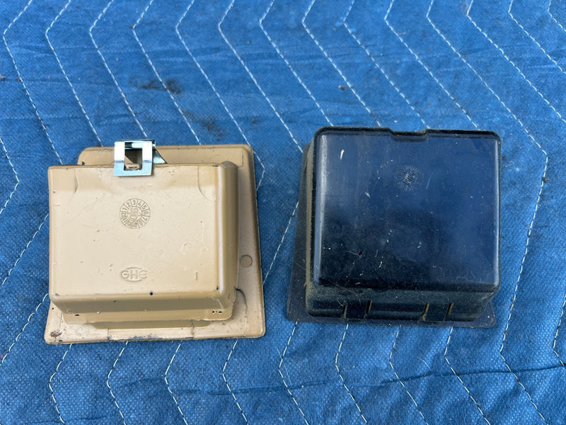 1986-1993 Volvo 240 244 Sedan Dash Coin Storage Cubby Tan Trim OEM #4215EM