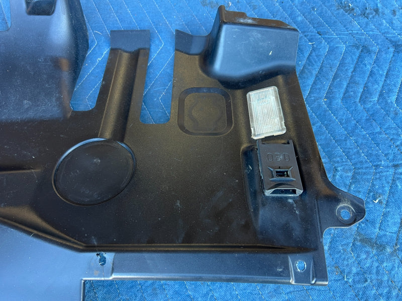 2000-2005 BMW 330xi 325xi E46 Dash Driver Left Knee Bolster Trim OEM #4818EM