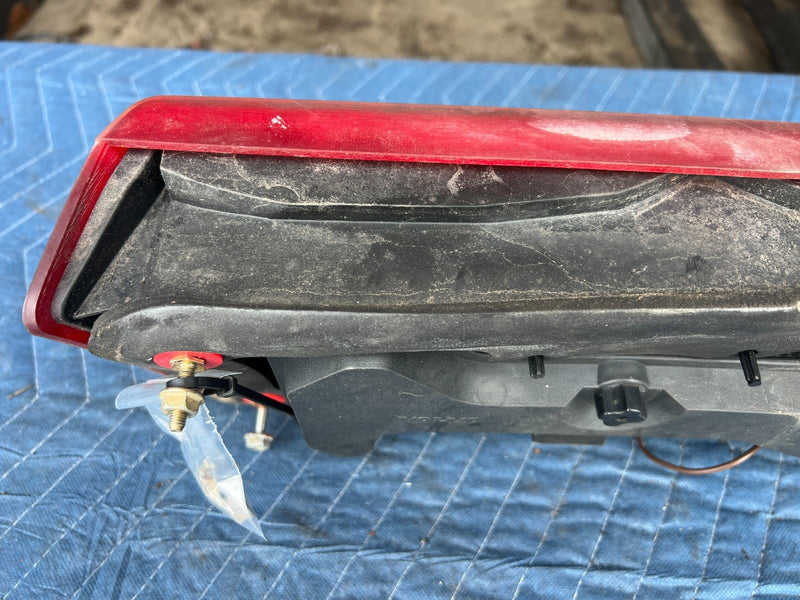 1989-1995 Volvo 740 940 Sedan Rear LH Left Tail Light Lamp Assembly OEM #3778EM