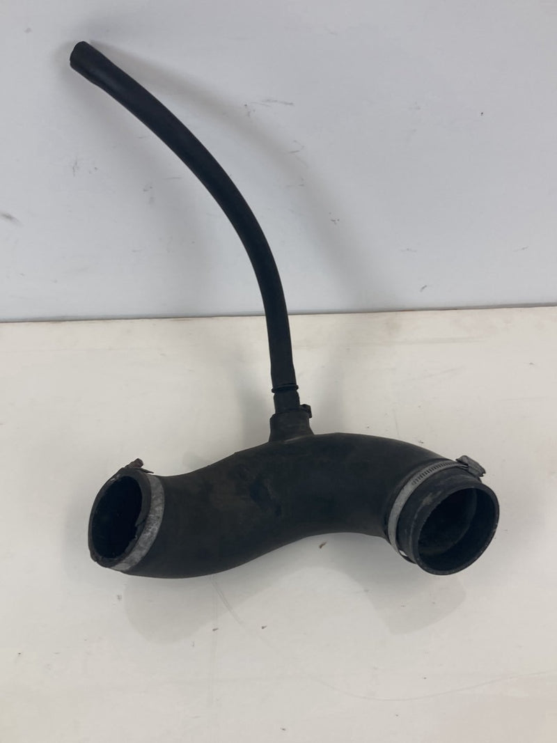 1992 Volvo 940 944 - Intercooler Pipe PN: 3900160966