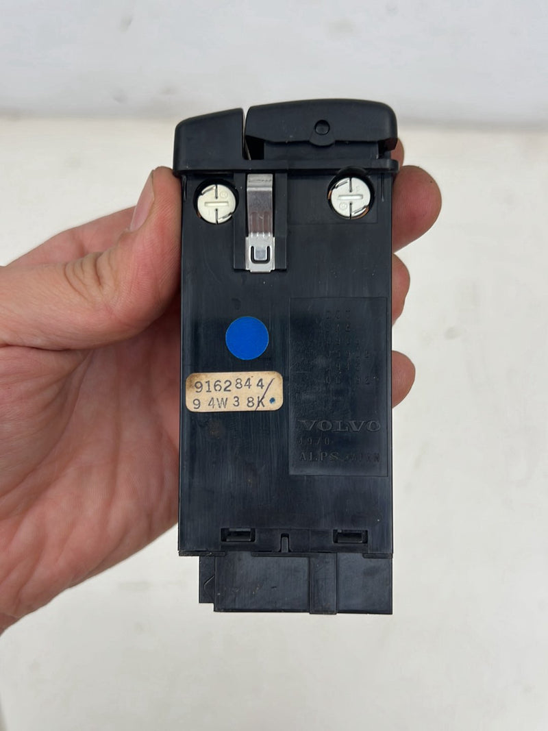 1993-1997 Volvo 850 Hazard Emergency Flasher Light Switch 9162844 OEM