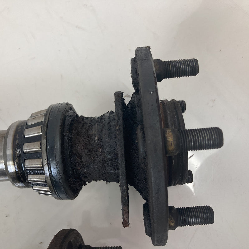 1981-1985 Volvo 240 245 Axle Shaft Set Pair 3:31