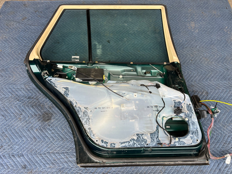 1998-2003 Mercedes W210 E320 Wagon Rear Driver Left Door Assembly OEM #4732EM