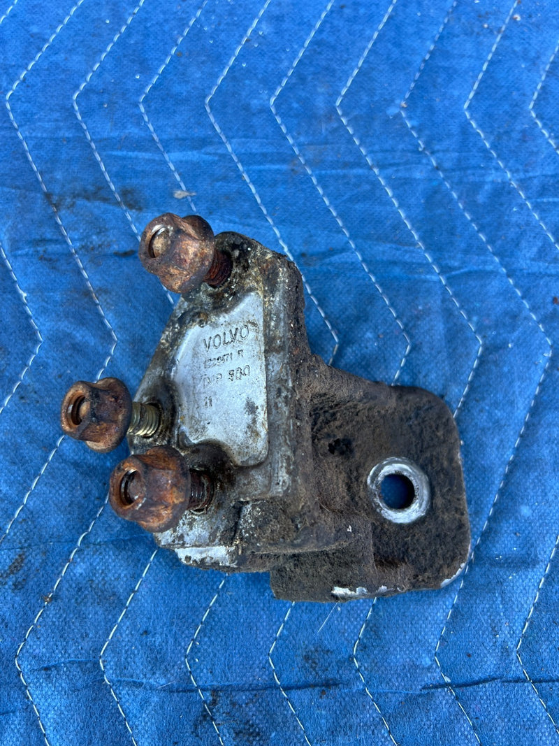 1986-1993 Volvo 240 244 Sedan Engine Motor Mount Bracket Support Set OEM #4273EM