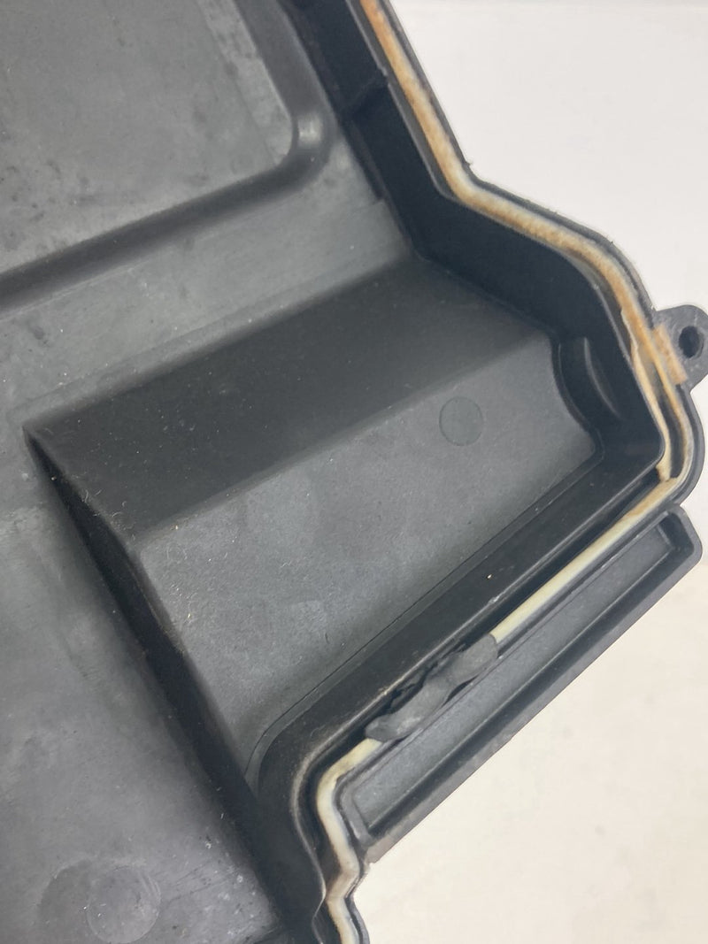 2003-2007 BMW 545i E60 Fuse Box Cover Engine Bay 7520899 OEM #4960M