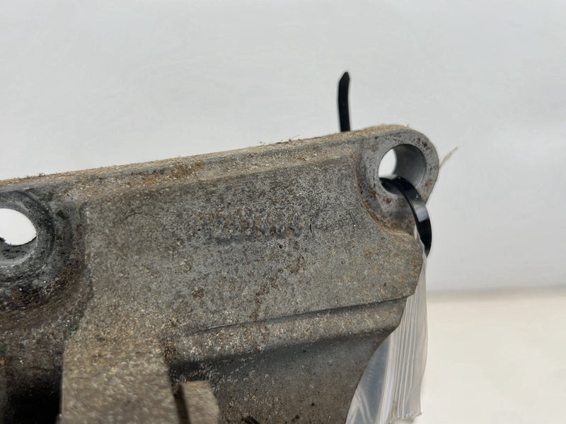 1975-1980 Volvo 244 240 A/C Compressor Bracket Mount w/ Bolts OEM #5384EM