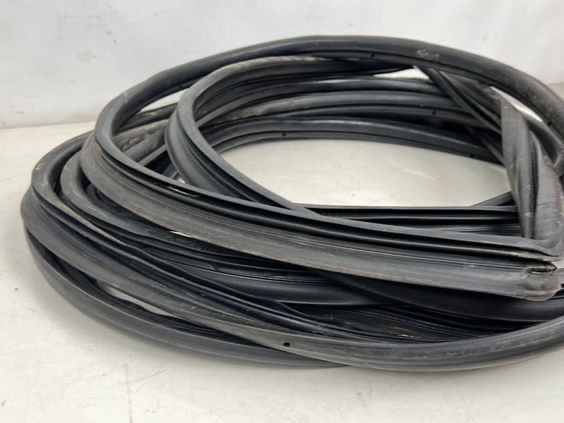 1993-1997 Volvo 850 Door Seal Gasket Weatherstripping Set of 4 OEM