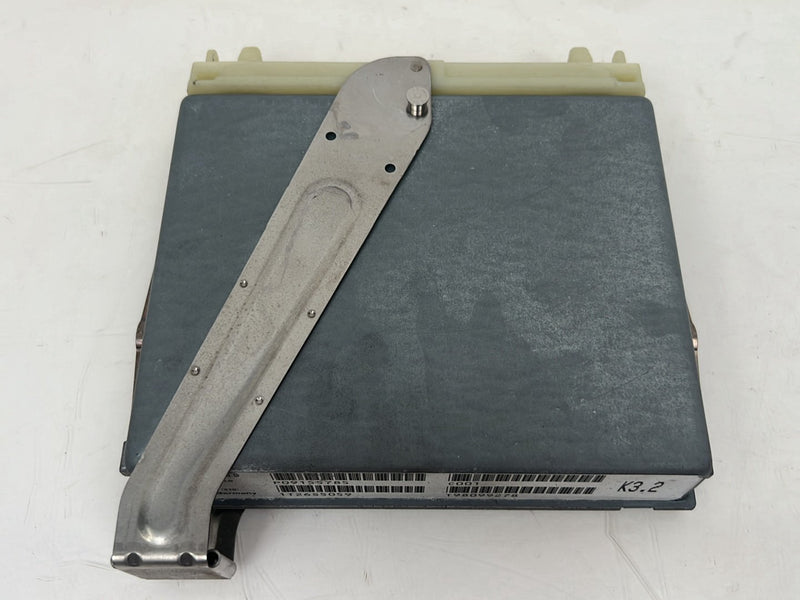 1998-2000 Volvo V70 S70 Bosch Engine Control Module ECU 0261204610 OEM #6304EM
