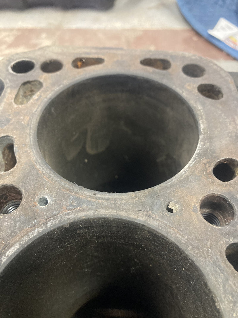 1980 Volvo 244 - Short Block