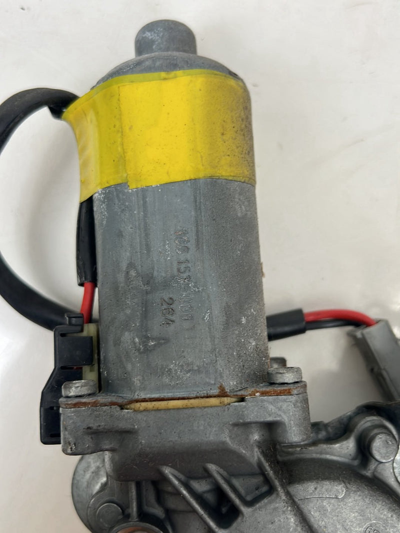 1990-1992 Volvo 740 745 940 Wagon Rear Right Window Regulator Motor OEM #5975EM