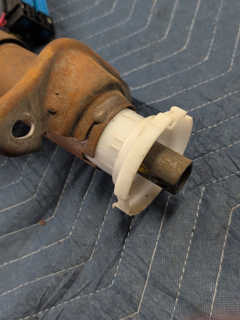 2004 Chevrolet Silverado - Steering Column PN: 15195870