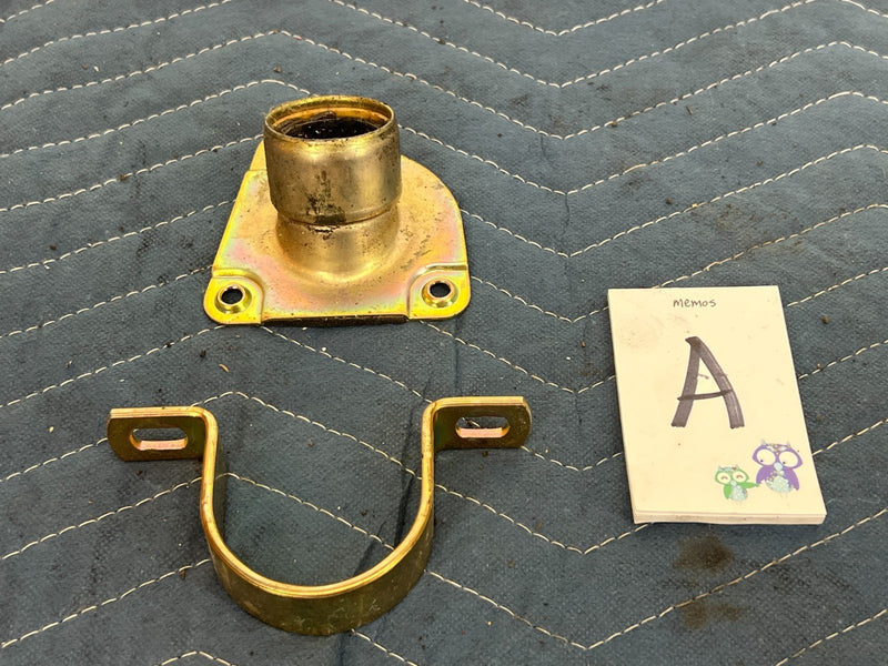 1984-1989 Volvo 740 760 Steering Column Support Bracket to Firewall OEM #2621EM