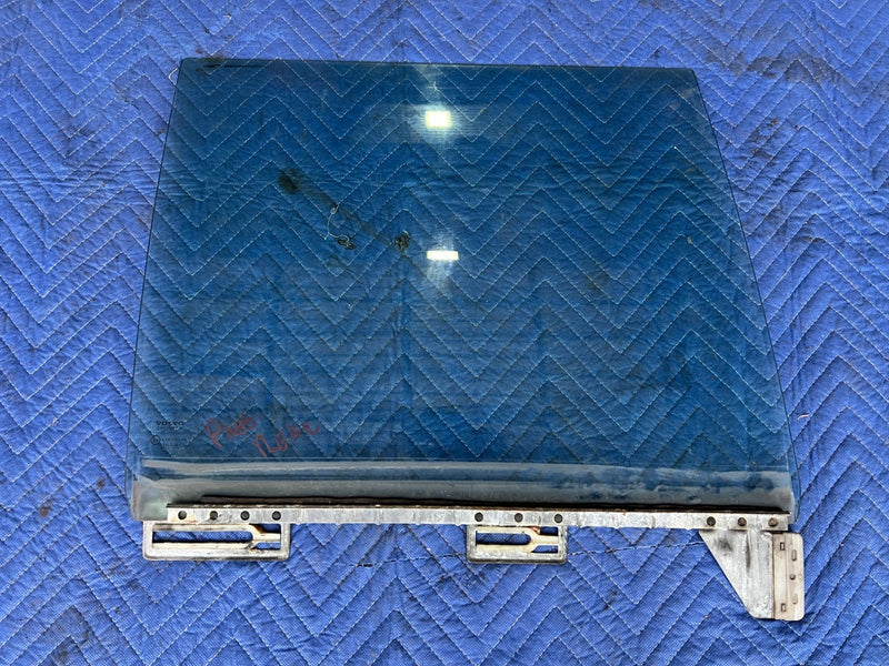 1989-1995 Volvo 740 940 Sedan Rear Passenger Right Door Window Glass OEM #3855EM