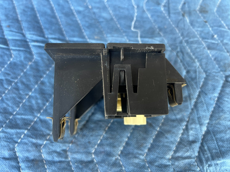 1999-2002 Chevy Silverado GM 1500 2500 Passenger Off Switch Control OEM #1823CN